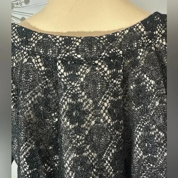 Marc by Marc Jacobs Women’s Black Floral Lace Top with Bow - Picture 6 of 12